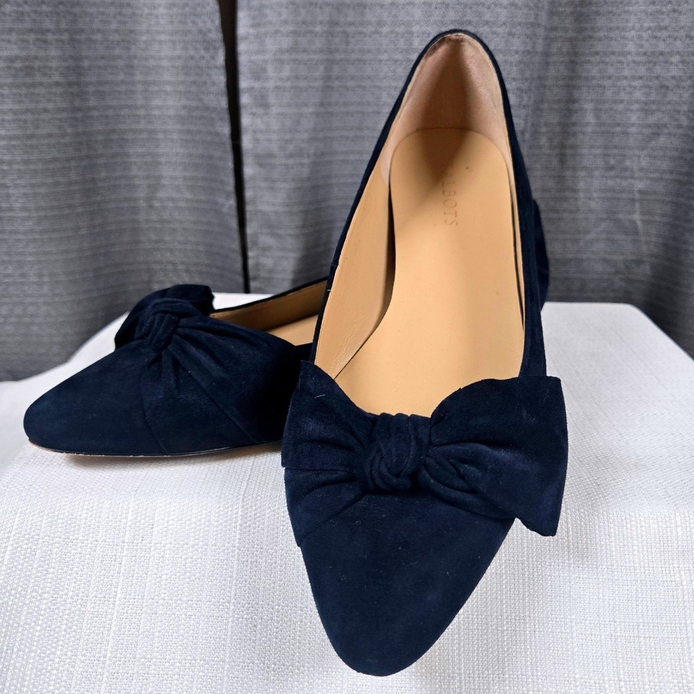 Talbots Navy Blue Suede Pointed Toe Bow Flats Gold Trim 10M